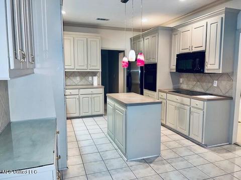 5820 Lake Trace Cir, Jackson, MS 39211 photo 15