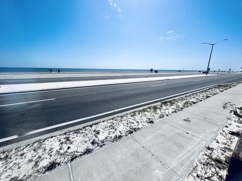 110 W Beach Blvd, Long Beach, MS 39560 photo 7