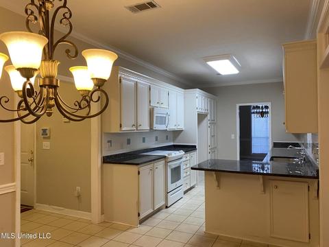 907 Treeline Dr, Brandon, MS 39042 photo 8