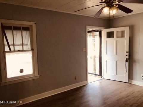 2341 Sweet Briar Dr, Jackson, MS 39204 photo 4