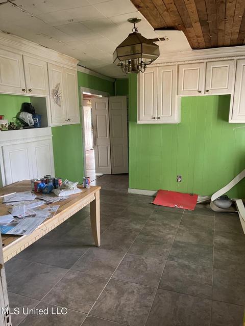 244 W North St, Canton, MS 39046 photo 1