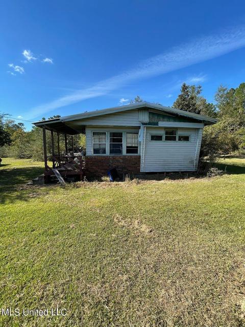 22060 Saucier Lizana Rd, Saucier, MS 39574 photo 2