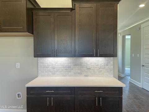13686 Live Oak Loop, Olive Branch, MS 38654 photo 3