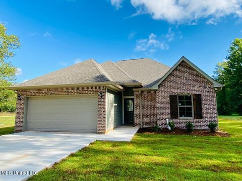 130 Richardson Rd, Picayune, MS 39466 photo 1