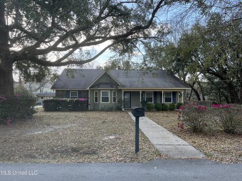 20042 Will St, Long Beach, MS 39560 photo 1