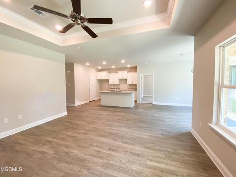 5708 Overland Dr, Biloxi, MS 39532 photo 2