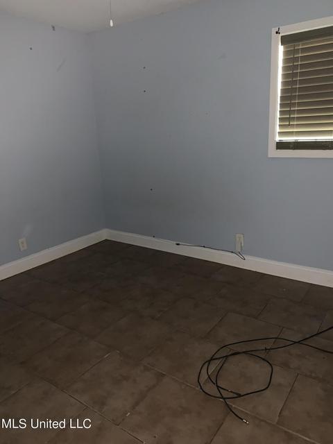 311 Parker St, Canton, MS 39046 photo 9