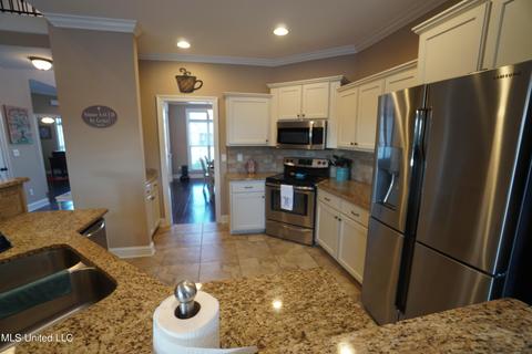 1361 S Heritage Drive Dr, Hernando, MS 38632 photo 7