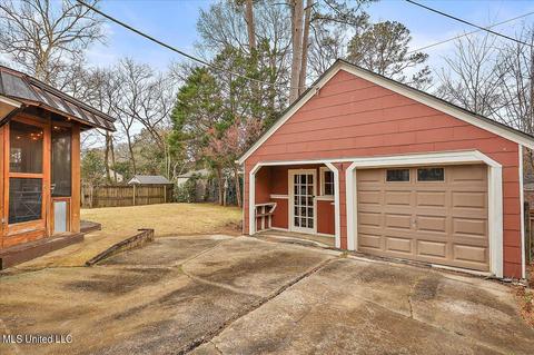1733 Devine St, Jackson, MS 39202 photo 5