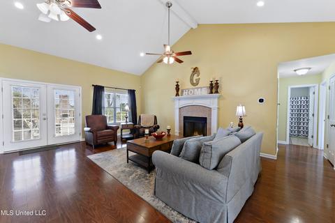 136 The Cedars, Lucedale, MS 39452 photo 5