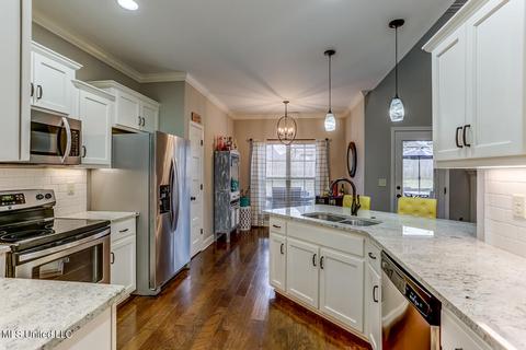 529 Walkers Way, Hernando, MS 38632 photo 10