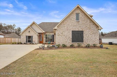 655 Wild Horse Ln, Brandon, MS 39042 photo 1
