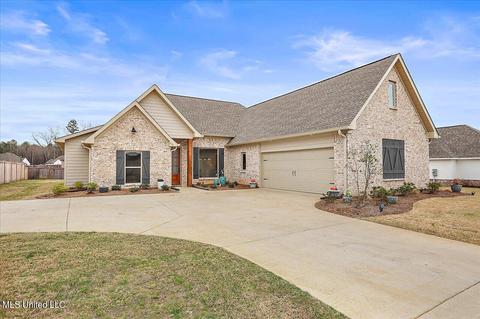 655 Wild Horse Ln, Brandon, MS 39042 photo 2