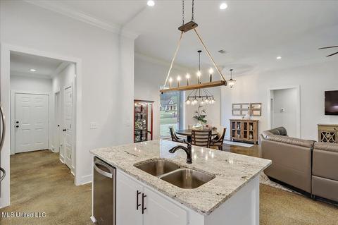 655 Wild Horse Ln, Brandon, MS 39042 photo 12