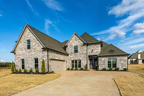 770 Arrow Cv, Olive Branch, MS 38654 photo 1