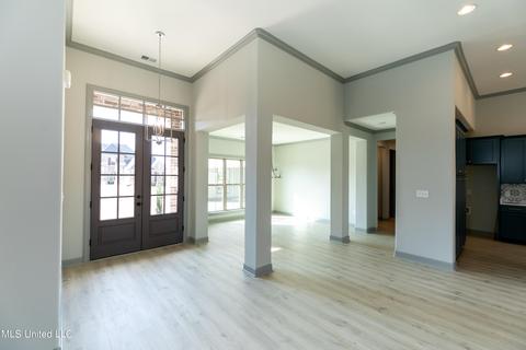 770 Arrow Cv, Olive Branch, MS 38654 photo 2