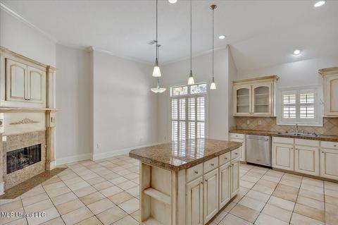 217 Kingsbridge Rd, Madison, MS 39110 photo 12
