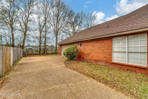 441 Brookstone Dr, Madison, MS 39110 photo 5