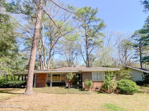 4306 Ridgewood Rd, Jackson, MS 39211 photo 1