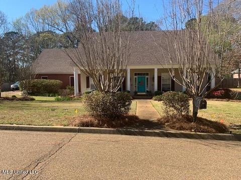 131 Parkside Dr, Brandon, MS 39042 photo 2