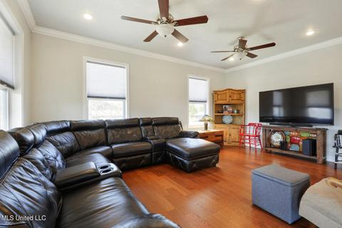 210 White Harbor Rd, Long Beach, MS 39560 photo 5