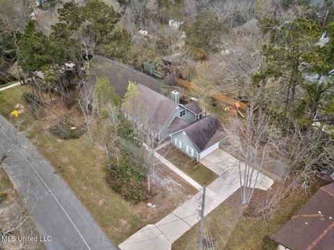 5427 E Diamondhead Dr, Diamondhead, MS 39525 photo 23