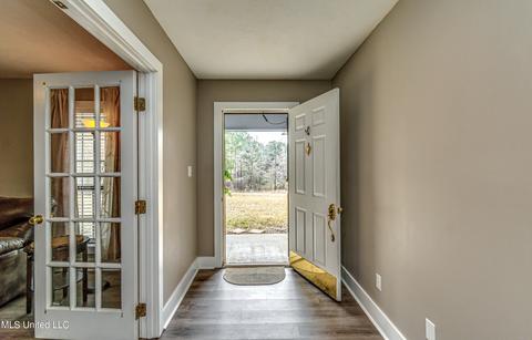 535 Hwy 49, Flora, MS 39071 photo 5