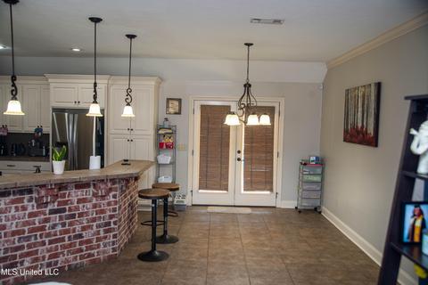 104 Britton Circle Cir, Flowood, MS 39232 photo 5