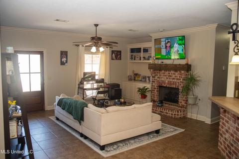 104 Britton Circle Cir, Flowood, MS 39232 photo 2