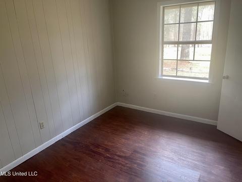 111 Orr Dr, Brandon, MS 39042 photo 4