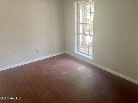 111 Orr Dr, Brandon, MS 39042 photo 3