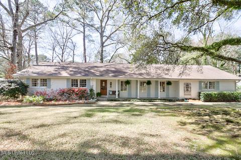 4331 Audubon Park Ln, Jackson, MS 39211 photo 1
