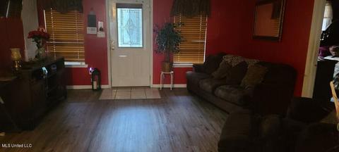 4301 Colleen St, Moss Point, MS 39563 photo 3