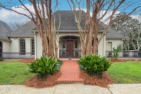 934 Pinehurst Pl, Jackson, MS 39202 photo 2