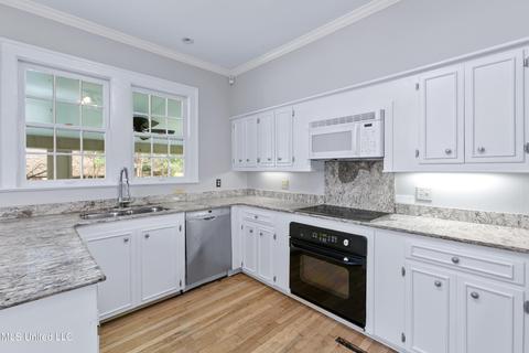 934 Pinehurst Pl, Jackson, MS 39202 photo 12