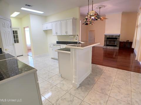 56117 E Diamondhead Dr, Diamondhead, MS 39525 photo 41
