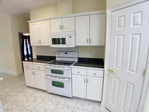 56117 E Diamondhead Dr, Diamondhead, MS 39525 photo 22