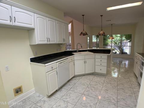 56117 E Diamondhead Dr, Diamondhead, MS 39525 photo 27