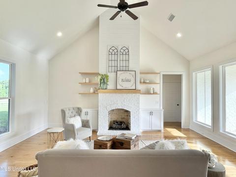 137 Landry Dr, Brandon, MS 39047 photo 10