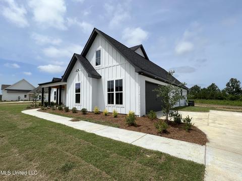 137 Landry Dr, Brandon, MS 39047 photo 2