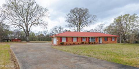 35 Nelson Cir, Jackson, MS 39212 photo 2