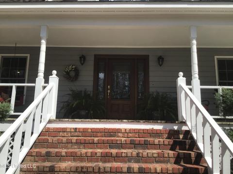 416 Springwood Cir, Terry, MS 39170 photo 2