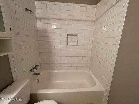 519 Weems Dr, Canton, MS 39046 photo 9