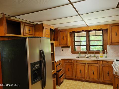 10076 Leno Rd, Biloxi, MS 39532 photo 14