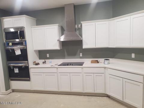 4773 Riviera Dr, Nesbit, MS 38651 photo 2