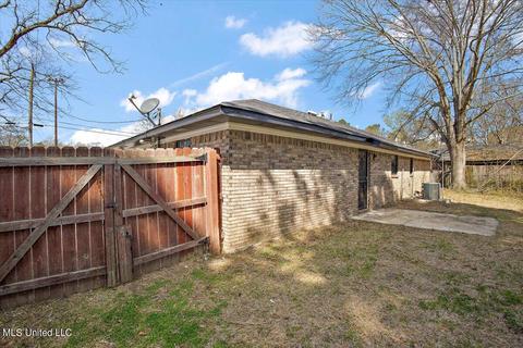 328 Myer Ave, Jackson, MS 39209 photo 23