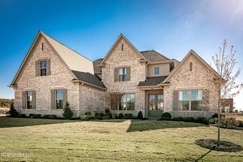 7041 Scarlet St, Olive Branch, MS 38654