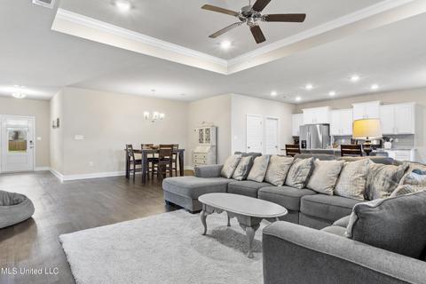 4000 Lighthouse Dr, Long Beach, MS 39560 photo 7