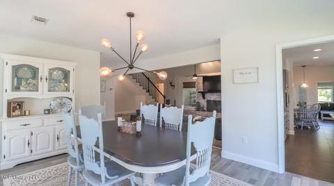 1579 E Second St, Pass Christian, MS 39571 photo 8