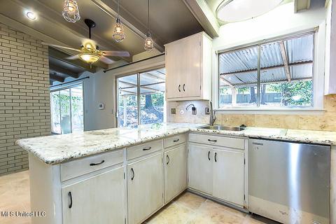 4415 Audubon Park Dr, Jackson, MS 39211 photo 12